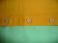 botones de corazón de madera