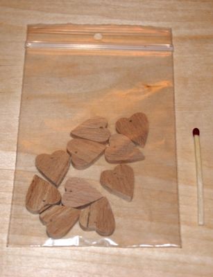 10 corazones miniatura perforados para colgar, para decorar para boda, san valentín, boda de madera