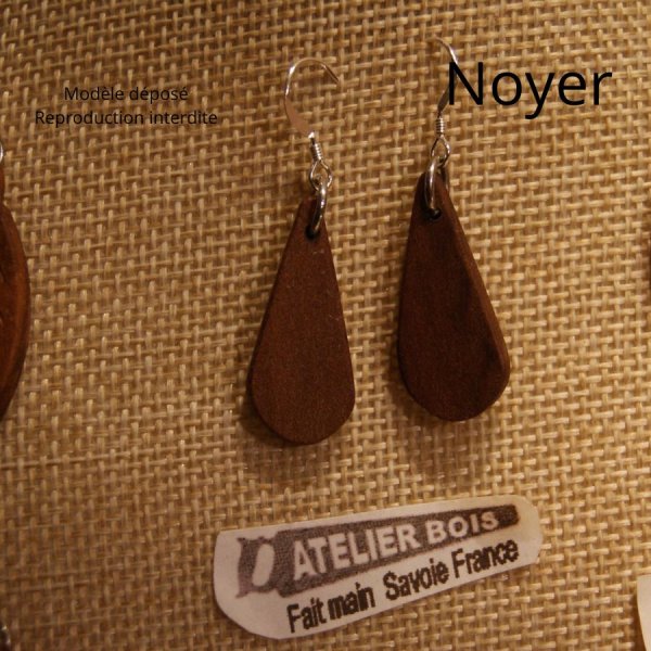 pendientes de madera de haya joyeria etica de madera, joyeria de la naturaleza, hecho a mano
