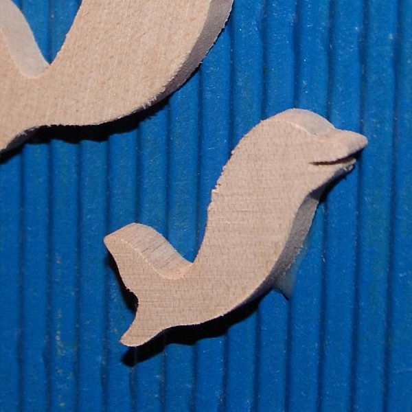 figura delf&iacute;n 2,5 x 2,7 cm madera maciza de arce para pintar 3mm de grosor adorno scrapbooking hecho a mano