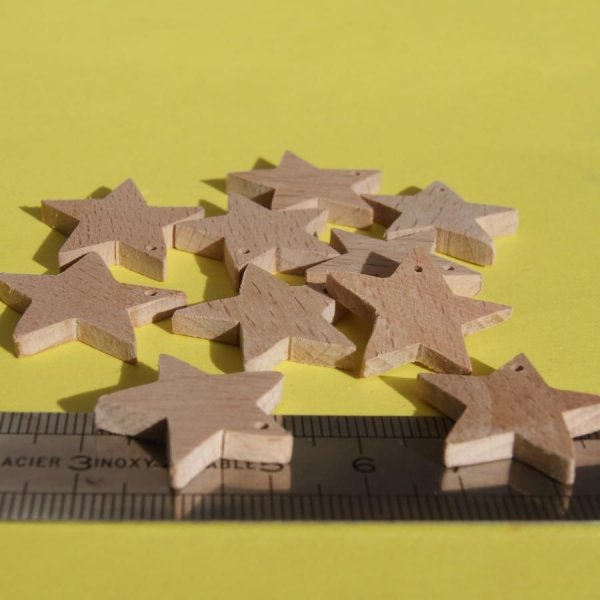 Figurita de estrella en miniatura con 5 ramas perforadas, decoraci&oacute;n navide&ntilde;a para decorar y colgar, madera maciza