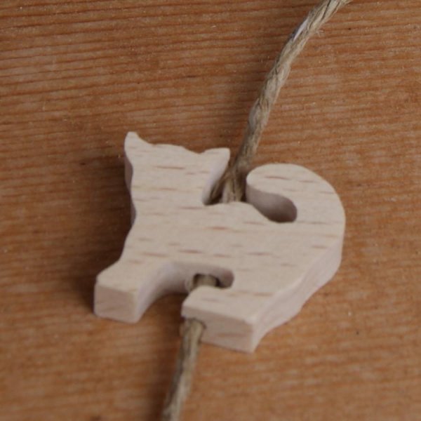 gato de cuentas de madera, taladro vertical para m&oacute;vil y suspensi&oacute;n hecho a mano de madera maciza