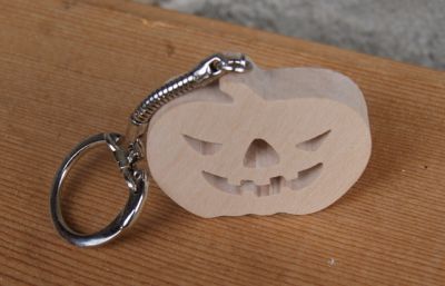 Llavero calabaza de Halloween, hecho a mano en madera maciza