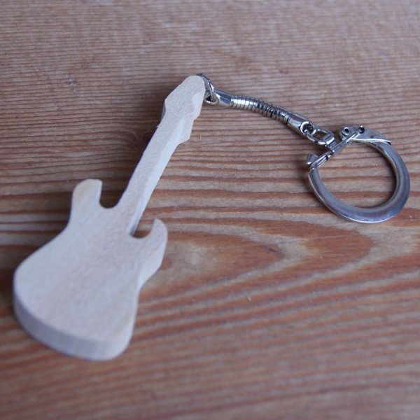 llavero para guitarra el&eacute;ctrica de madera maciza de cerezo, regalo hecho a mano para m&uacute;sicos y guitarristas