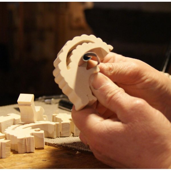 Puzzle de madera mariquita 3 piezas Haya, la amiga del jard&iacute;n