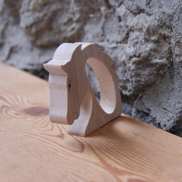 Rond de serviette cheval personnalis&eacute; en bois massif