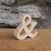 signo y, ampersand 5 cm en madera para colocar