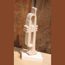 trompeta de madera montada sobre una base, decoración musical, regalo para trompetista, hecho a mano